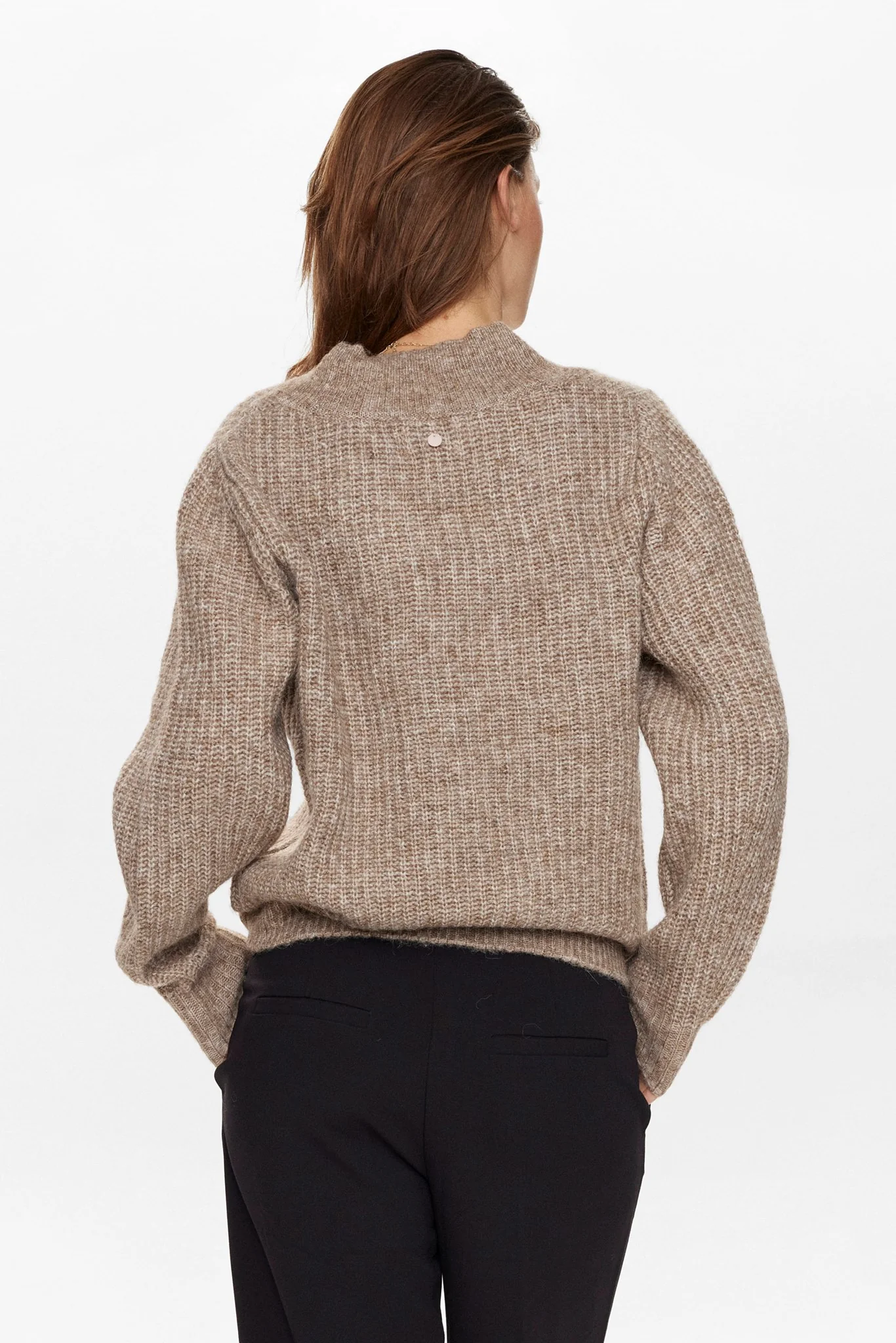 NUZINDI V-NECK PULLOVER - Fossil Melange - Image 2