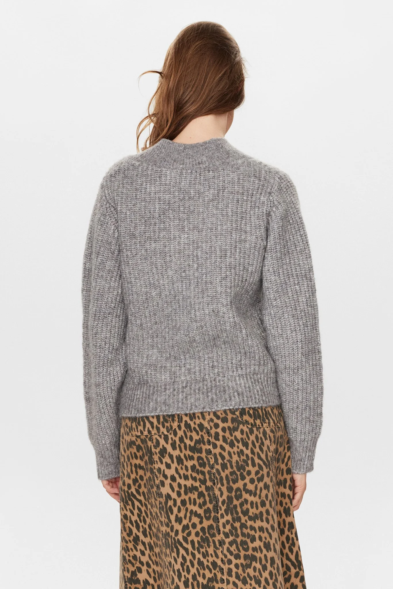 NUZINDI V-NECK PULLOVER - Storm Front Melange - Image 2