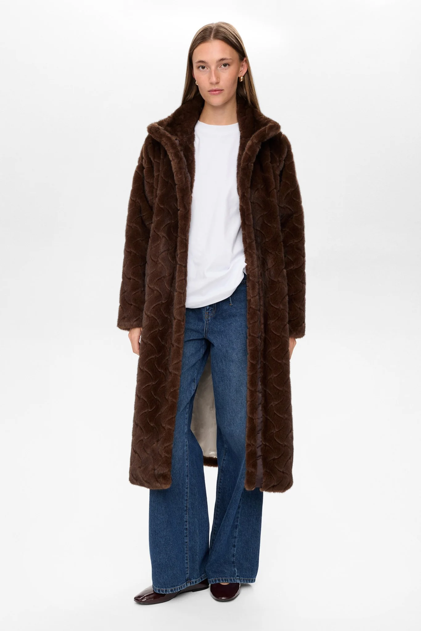 NUZITTA FAKE FUR COAT  - Black Coffee - Image 3