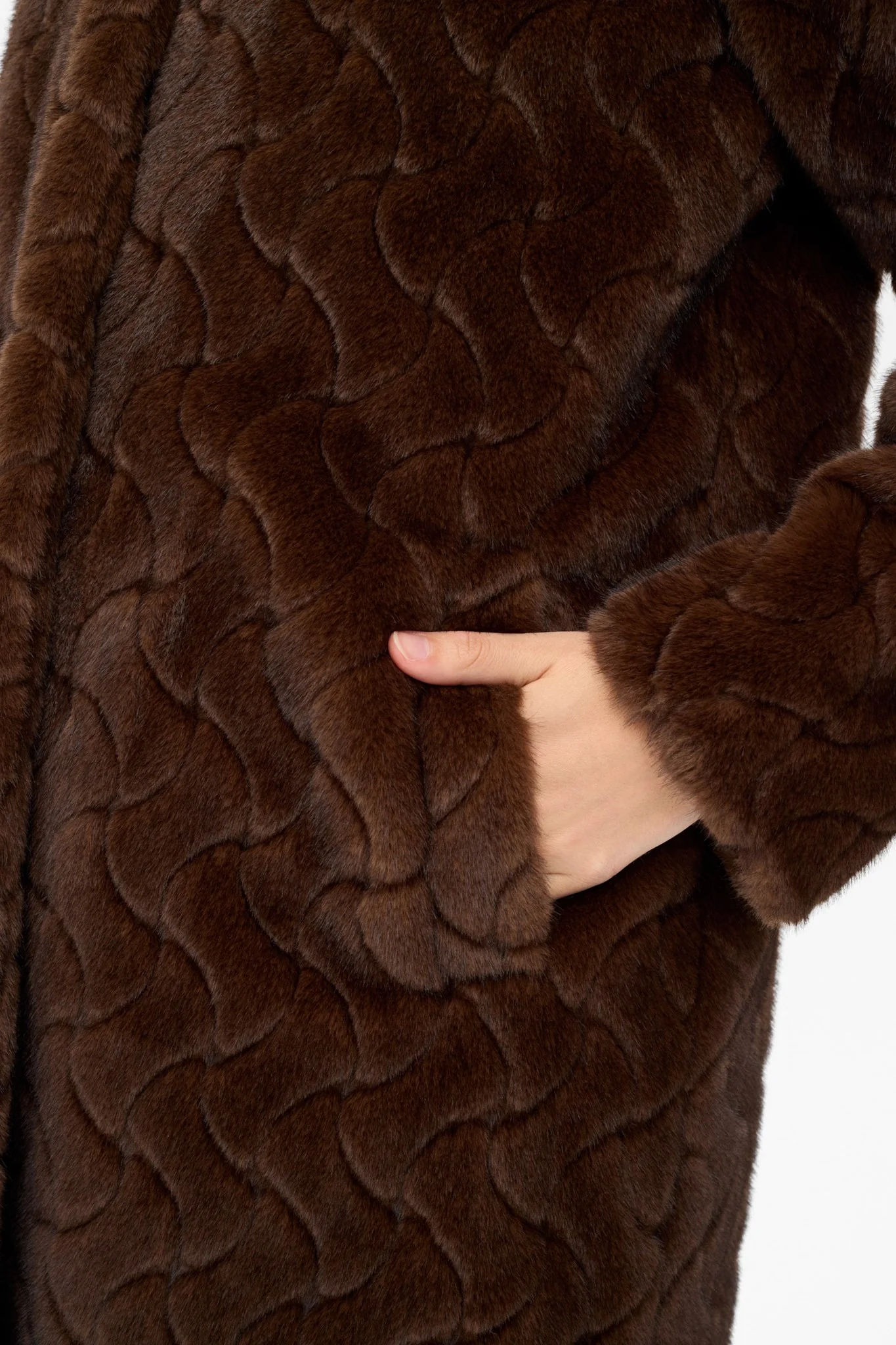 NUZITTA FAKE FUR COAT  - Black Coffee - Image 5