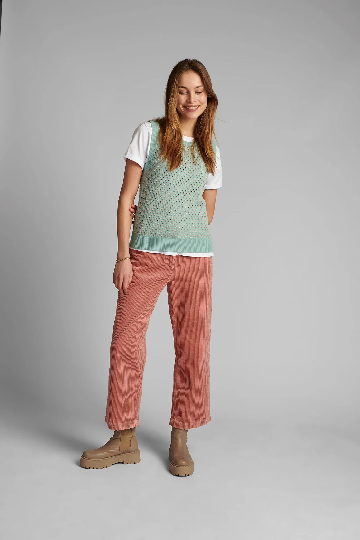 NYBRYNN VEST - Aquifer - Image 3