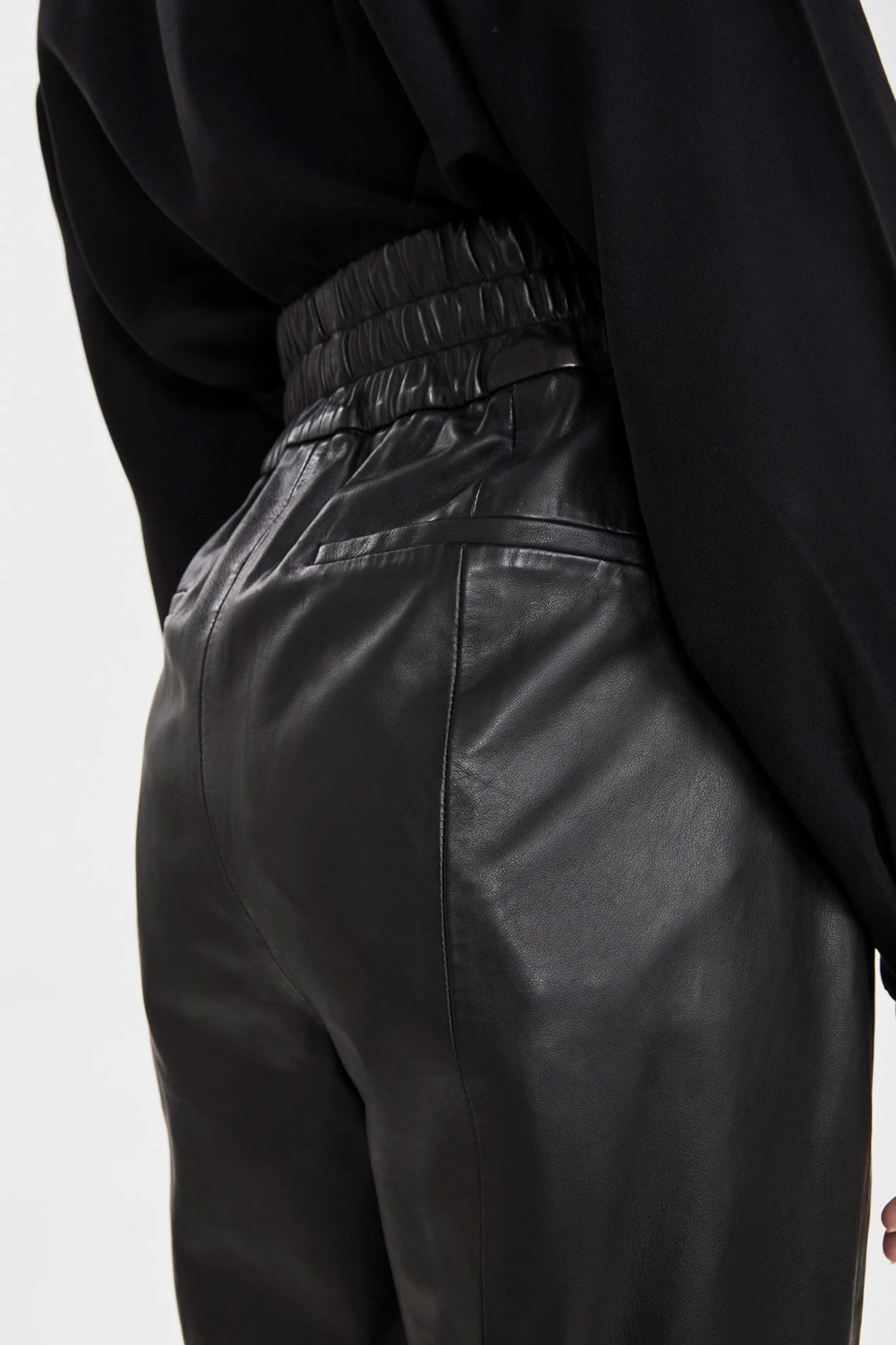 SISABILA PANT - Caviar - Image 5
