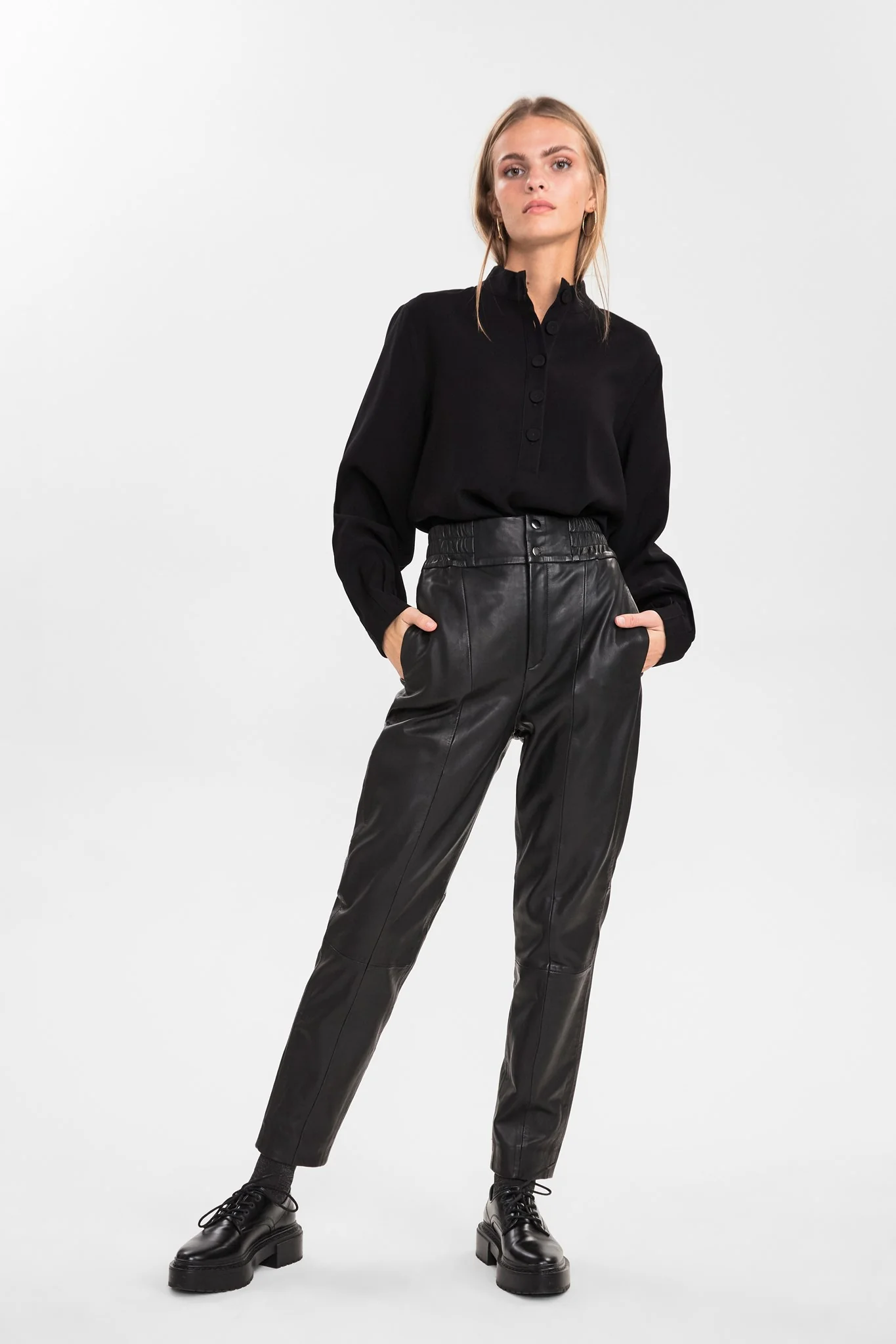 SISABILA PANT - Caviar - Image 6