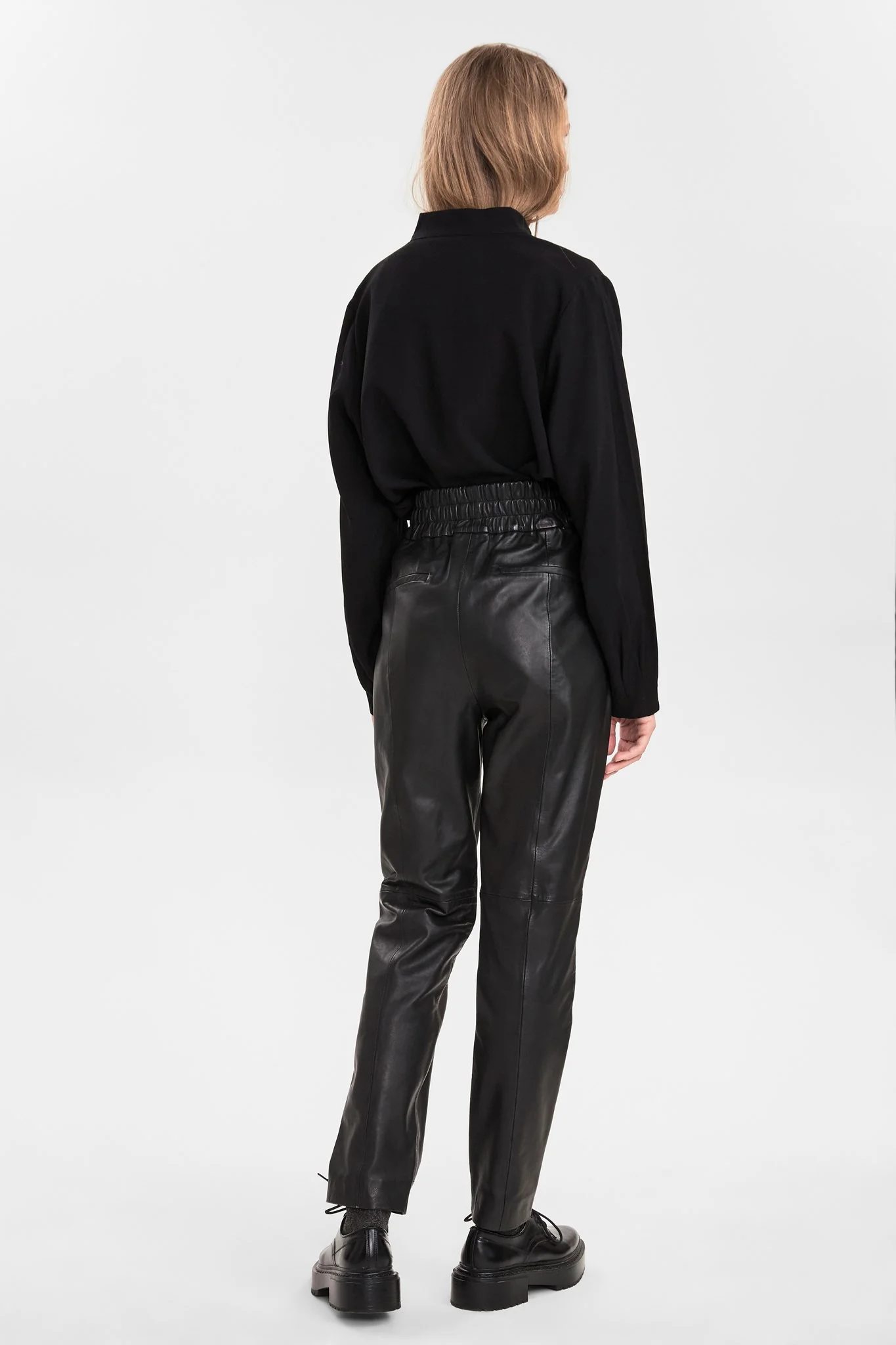 SISABILA PANT - Caviar - Image 9