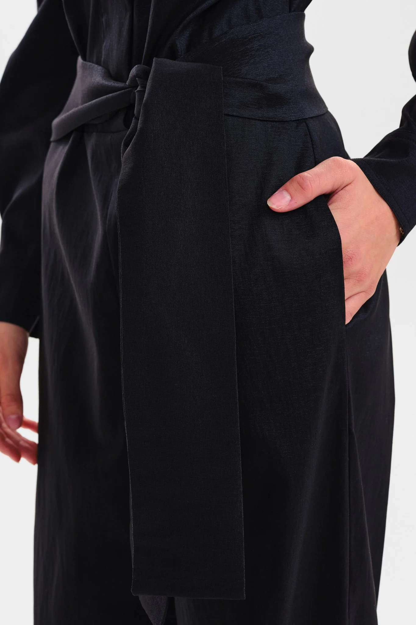 SISEDINE JUMPSUIT - Caviar - Image 4