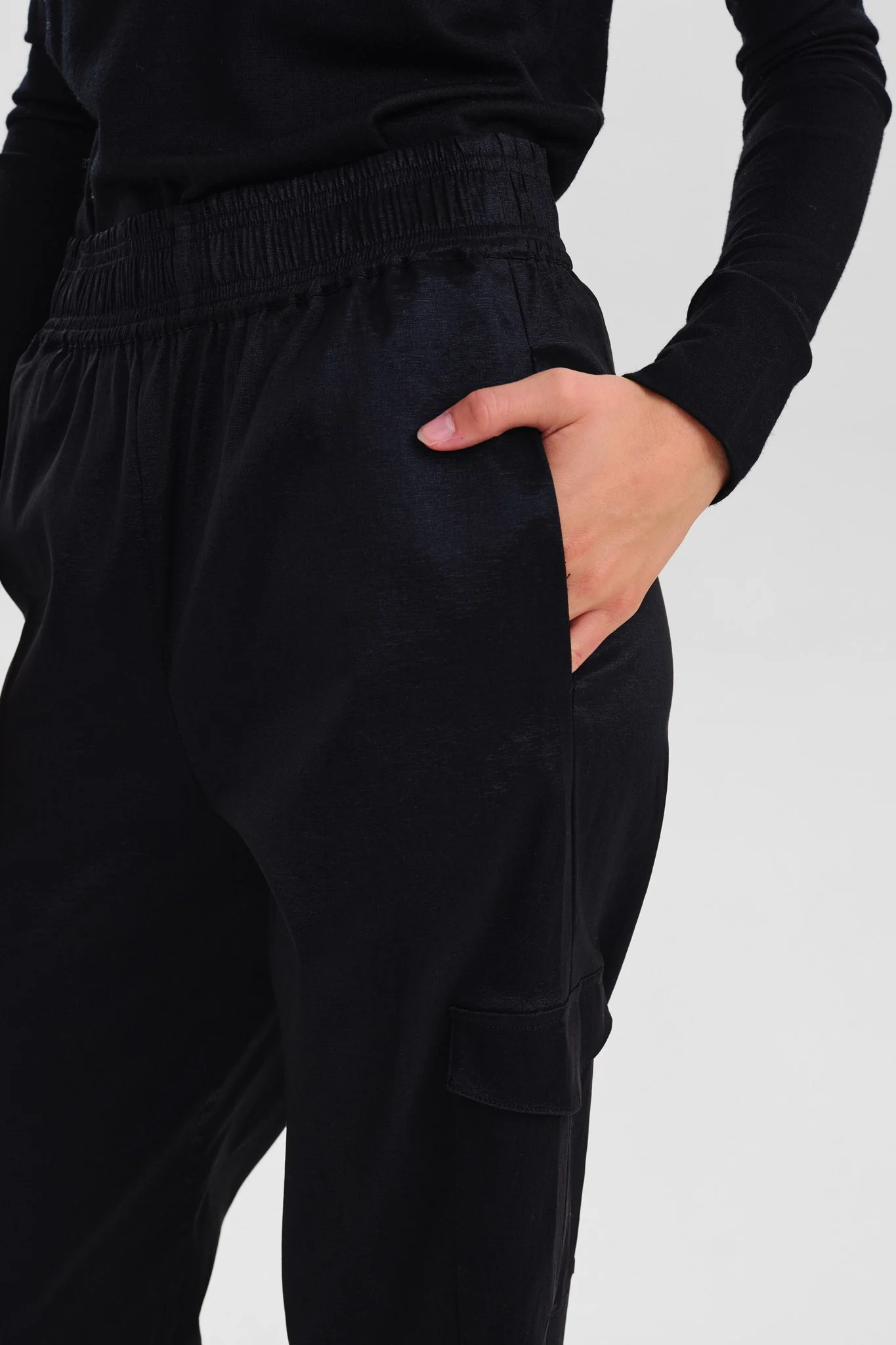 SISEDINE PANT - Caviar - Image 4