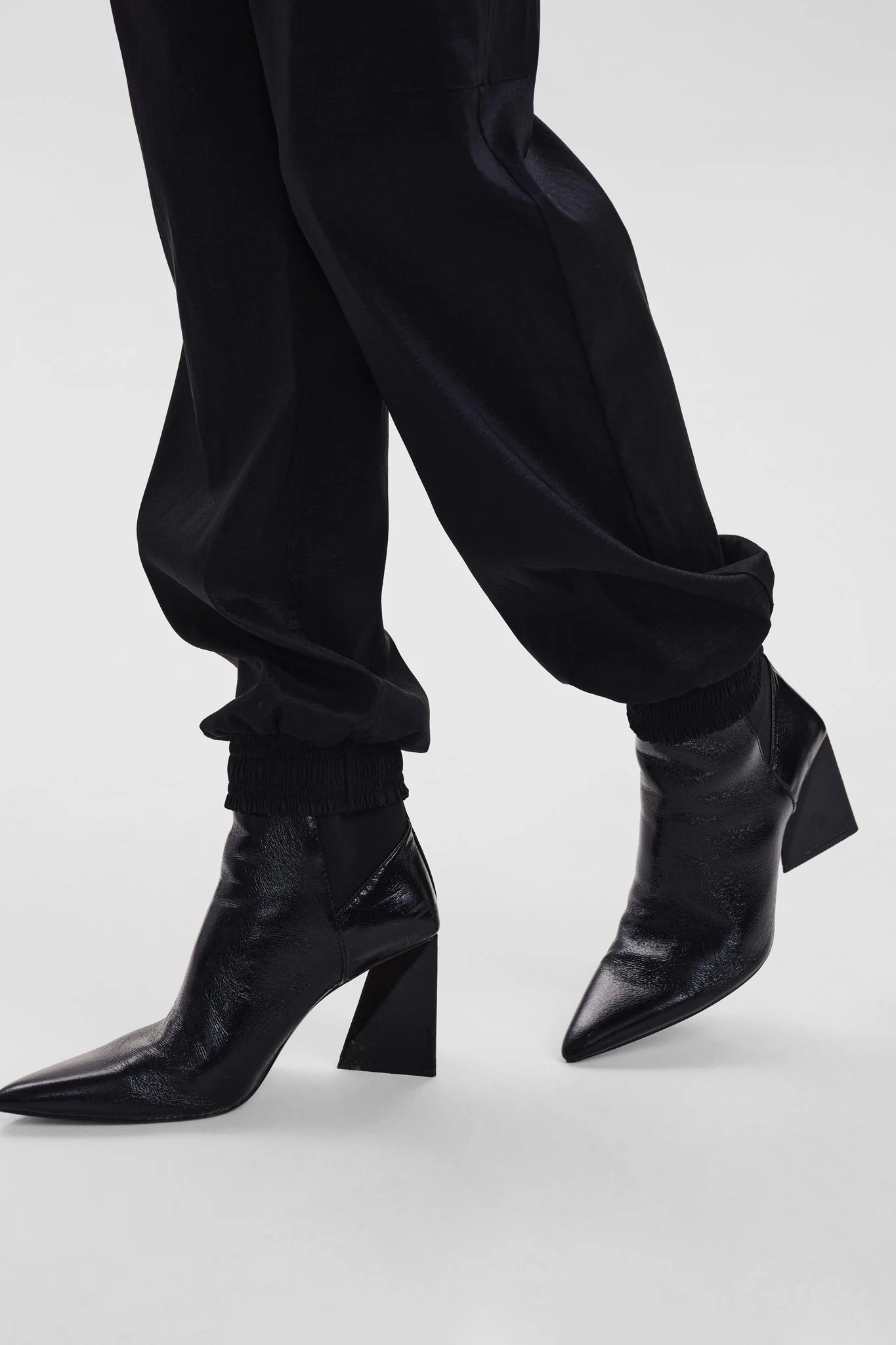 SISEDINE PANT - Caviar - Image 5