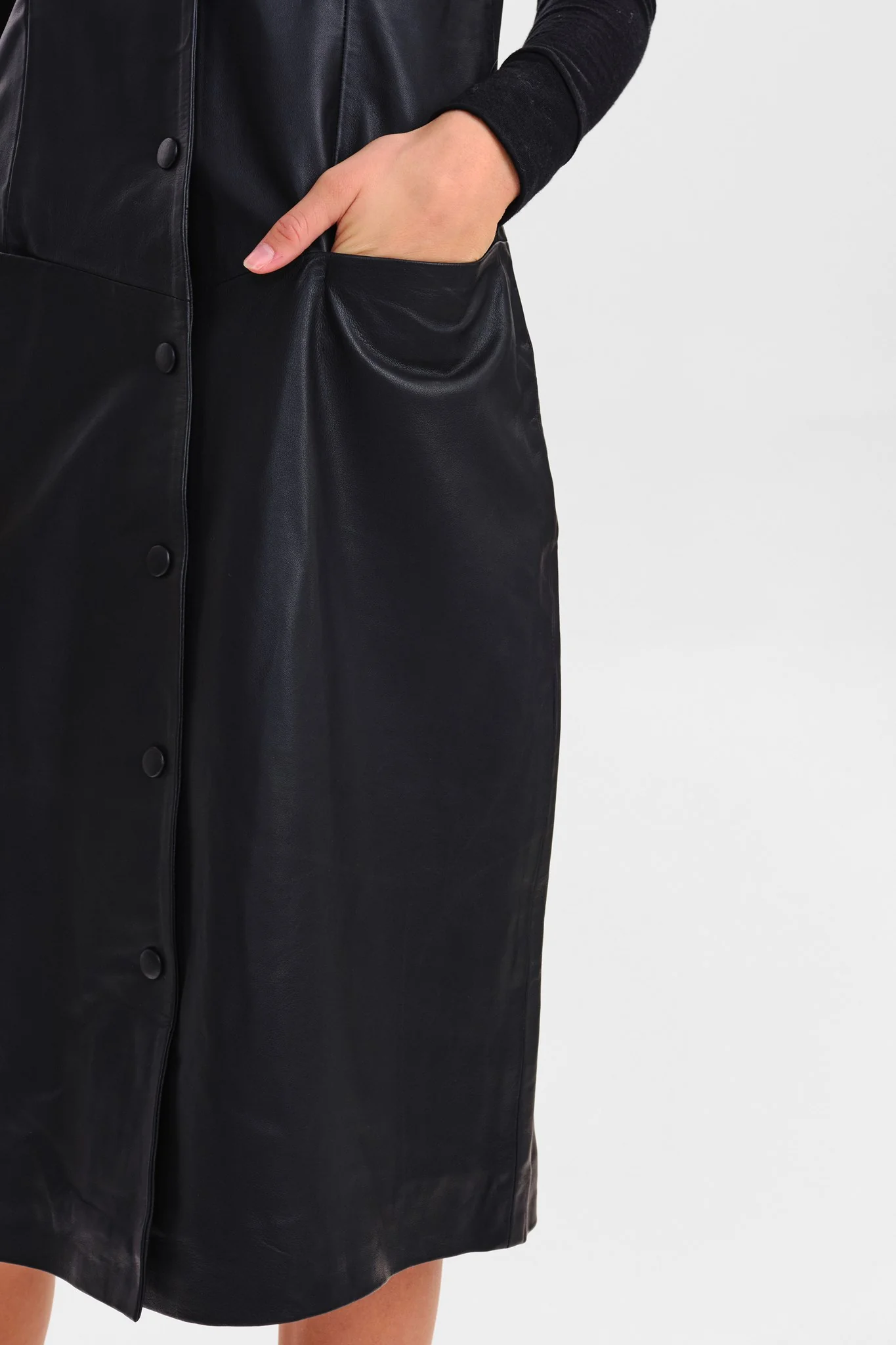 SISELIA DRESS - Caviar - Image 5