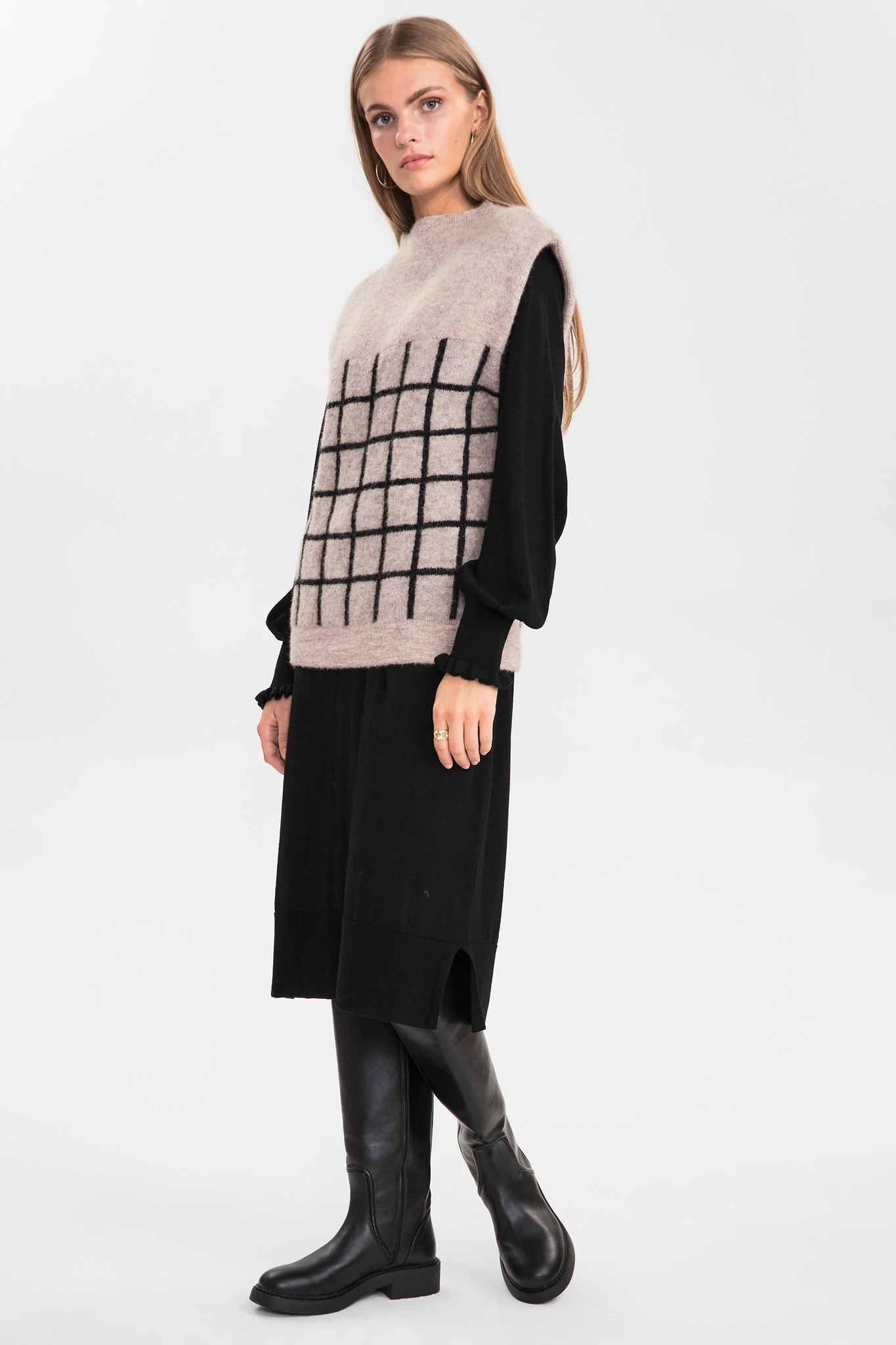 SISOLA VEST - Toasted Almond Mel - Image 3