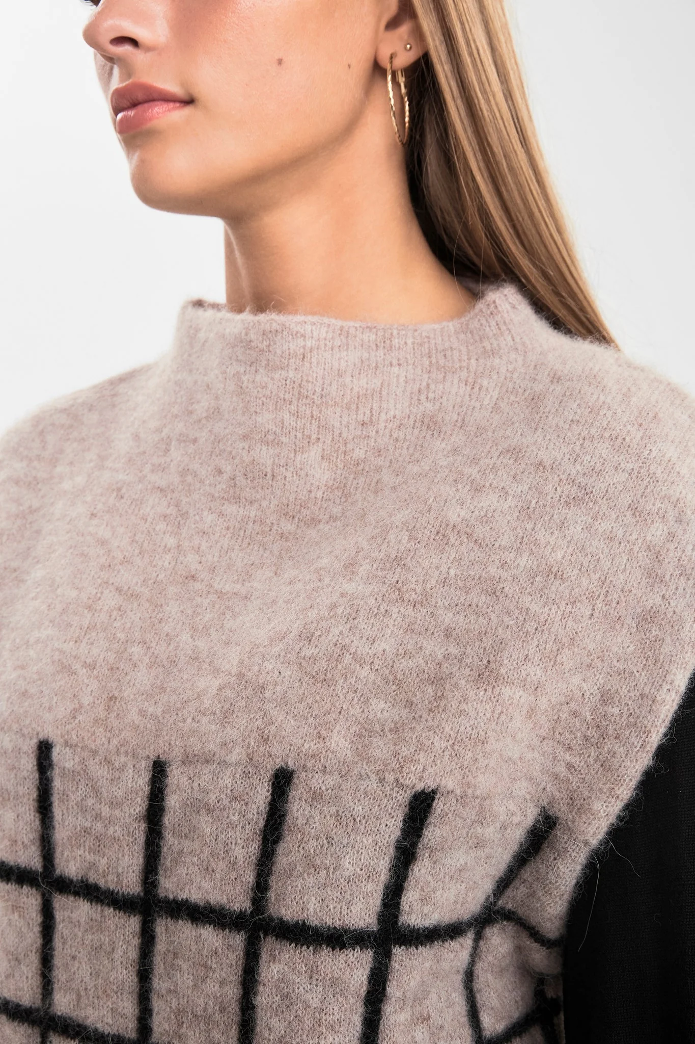 SISOLA VEST - Toasted Almond Mel - Image 4