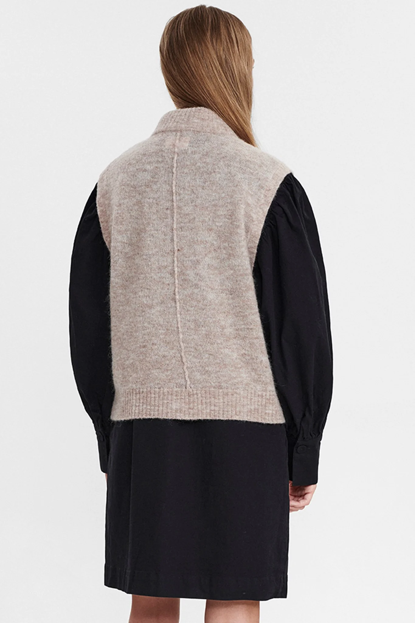 SISUELA VEST - Apple Cinnamon Mel - Image 2